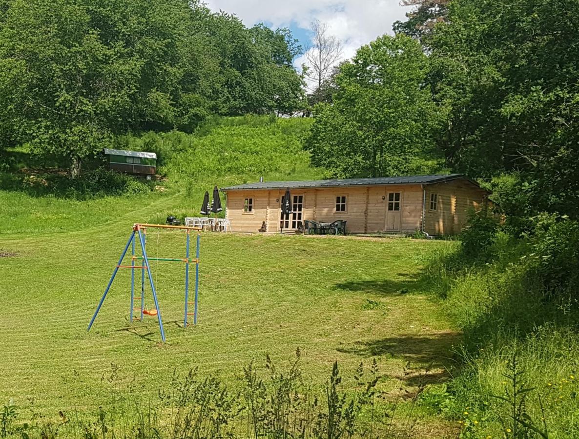 Вилла Ferme De La Luciole Champs-Sur-Tarentaine-Marchal Экстерьер фото